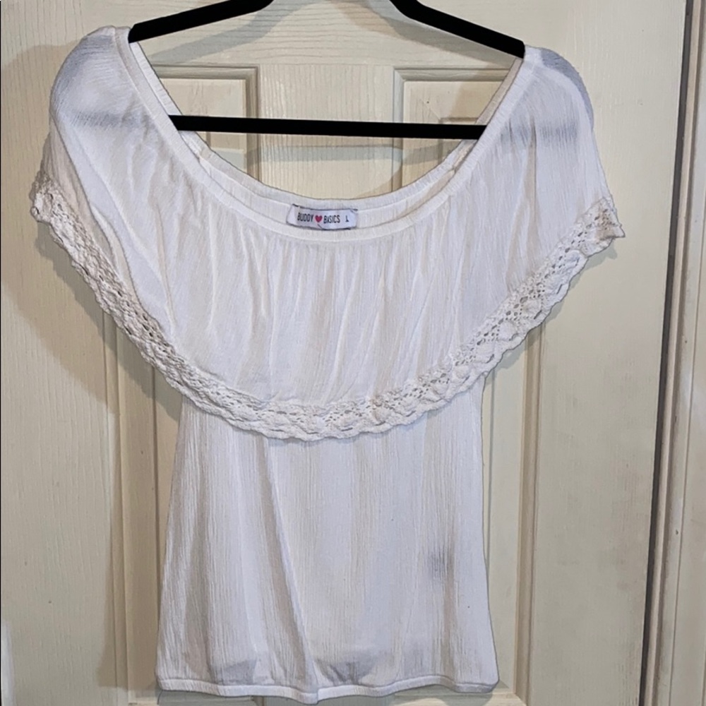 Off shoulder crop